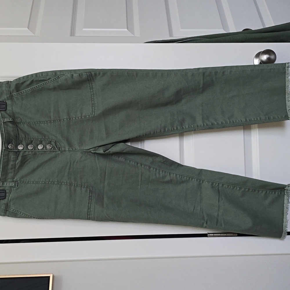 Loft capris - Picture 7 of 12